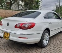 volkswagen-passat-small-2