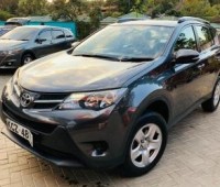 toyota-rav4-small-0