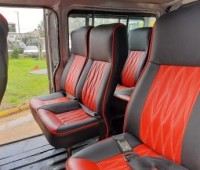 toyota-hiace-small-2