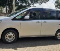 nissan-serena-small-2