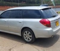 subaru-legacy-small-5