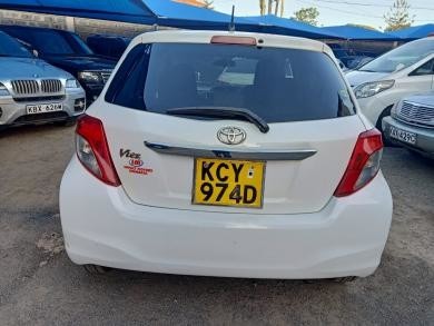 toyota-vitz-big-2