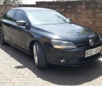 volkswagen-jetta-small-3