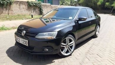 volkswagen-jetta-big-4