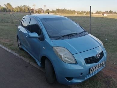 toyota-vitz-big-0