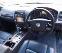 volkswagen-touareg-small-2