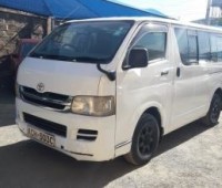 toyota-hiace-small-5