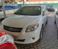 toyota-fielder-small-1