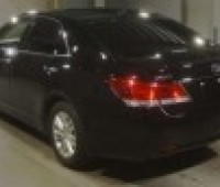 toyota-crown-froyal-saloon-2014-small-2