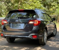 subaru-outback-small-2