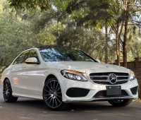 mercedes-benz-c250-small-0