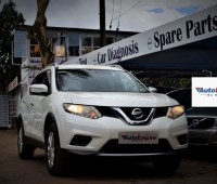 nissan-xtrail-small-1