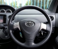 toyota-sienta-2014-gray-for-sale-small-5