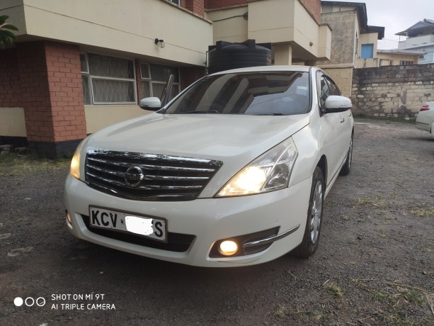 2012-nissan-teana-for-sale-big-1