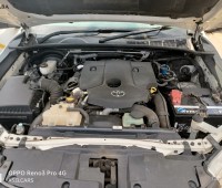 toyota-hilux-doublecabin-small-8