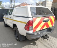 toyota-hilux-doublecabin-small-2