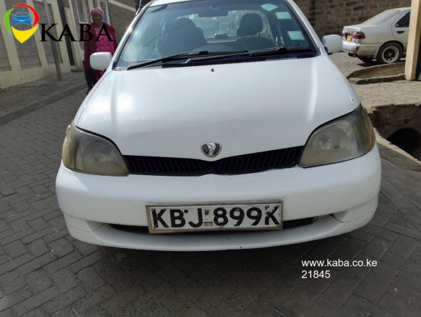 a-2004-toyota-platz-in-great-conditionautomatic-for-sale-big-3