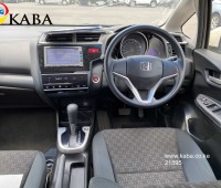 2016-honda-fit-small-6