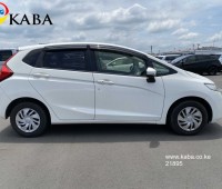 2016-honda-fit-small-4