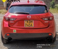 2015-mazda-axela-in-pristine-condition-for-sale-small-3