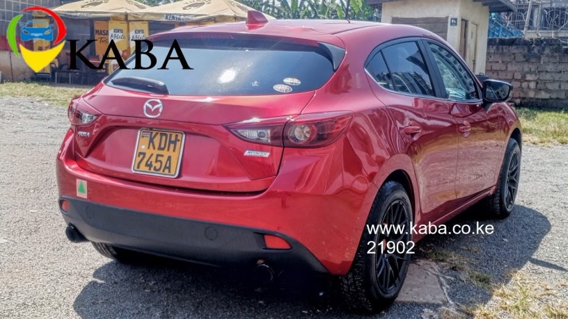 2015-mazda-axela-in-pristine-condition-for-sale-big-4