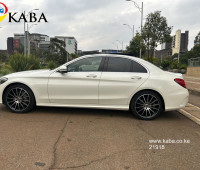 2017-mercedes-c250-amg-sunroof-35k-mileage-small-6