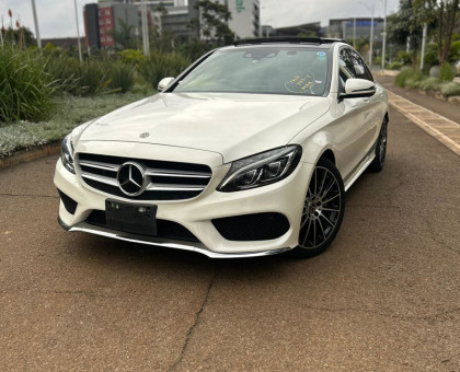 2017 Mercedes C250 AMG Sunroof 35K mileage