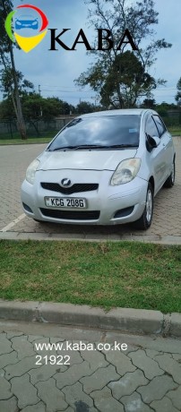 toyota-vitz-2008-big-0