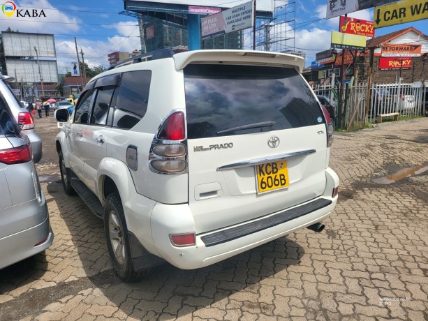 toyota-prado-big-3