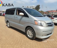 toyota-alphard-small-2