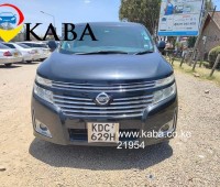 nissan-elgrand-small-0