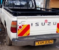 isuzu-pick-up-small-1