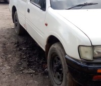 isuzu-pick-up-small-4