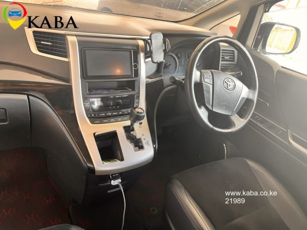 toyota-2012-vellfire-white-psv-big-4