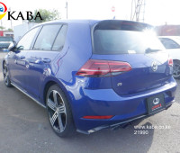 2017-volkswagen-golf-r-mk75-small-3