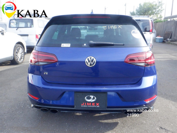 2017-volkswagen-golf-r-mk75-big-5