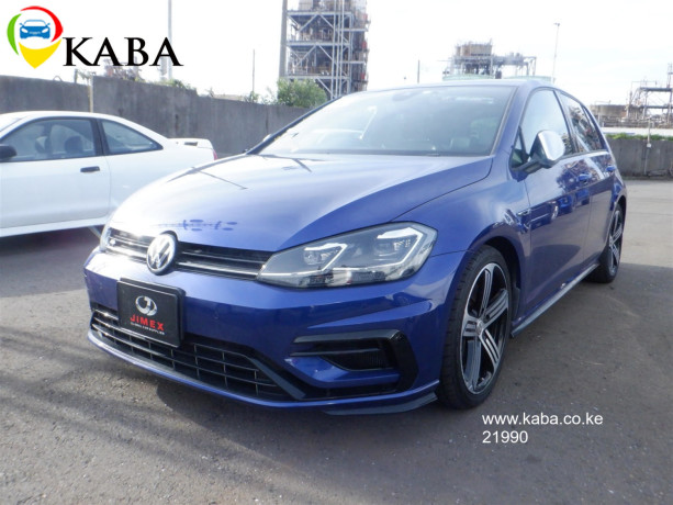 2017-volkswagen-golf-r-mk75-big-0