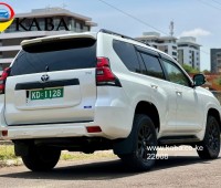 2023-toyota-land-cruiser-prado-txl-matte-black-diesel-small-4