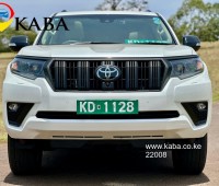 2023-toyota-land-cruiser-prado-txl-matte-black-diesel-small-0