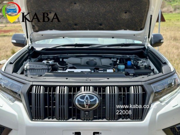 2023-toyota-land-cruiser-prado-txl-matte-black-diesel-big-9