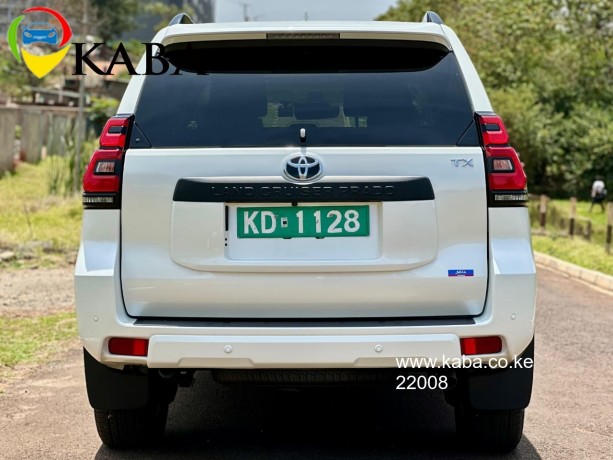 2023-toyota-land-cruiser-prado-txl-matte-black-diesel-big-1