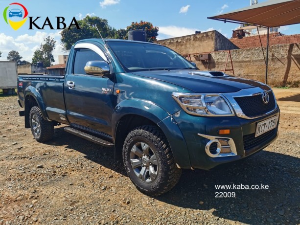 toyota-hilux-2014-4wd-single-cab-eldoret-big-3