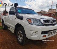 toyota-hilux-2014-4wd-single-cab-white-eldoret-small-3