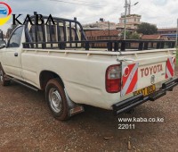 toyota-hilux-1995-singlecab-eldoret-small-6