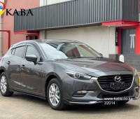 mazda-axela-small-1