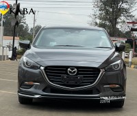 mazda-axela-small-2