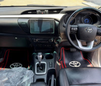 hilux-double-cabin-small-8