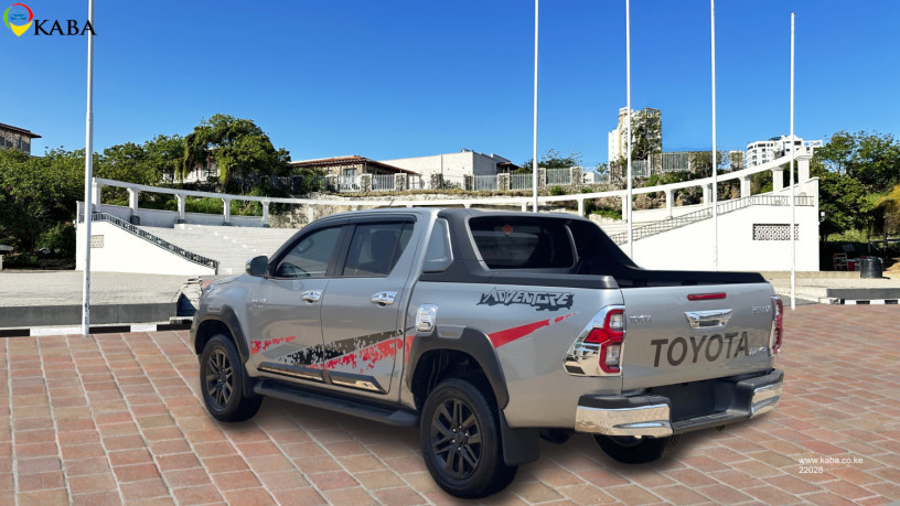 hilux-double-cabin-big-3