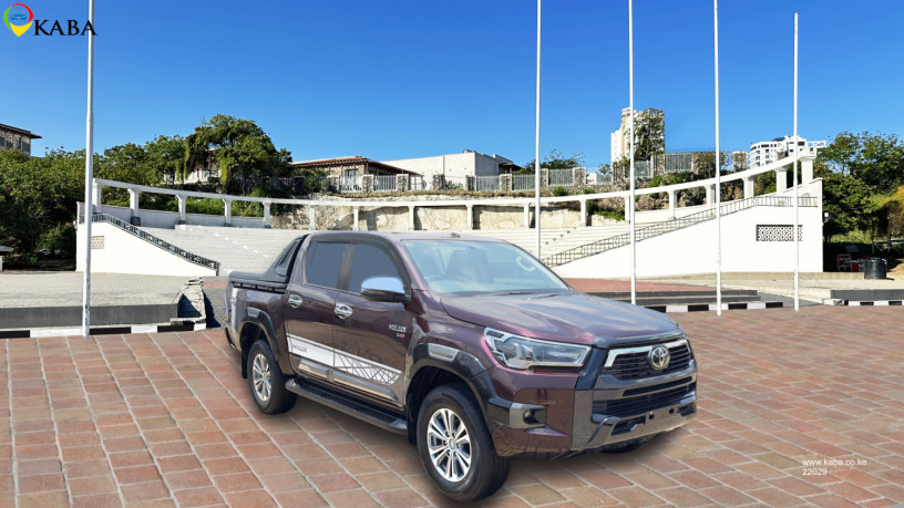 hilux-double-cabin-big-0