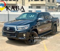 toyota-hilux-double-cabin-small-2